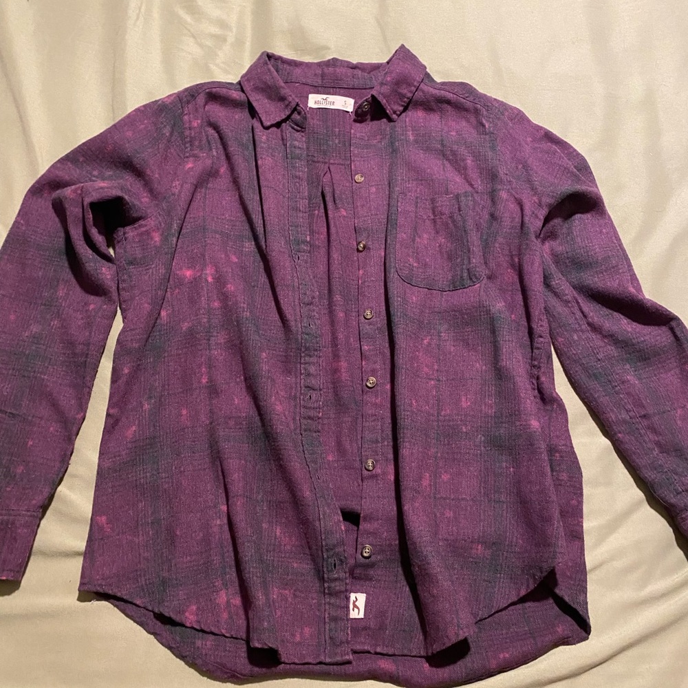 Hollister purple bleach splattered flannel. Size small.